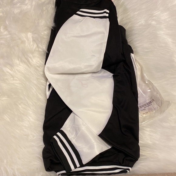 Letter decor Tracksuit Set - Picture 9 of 12